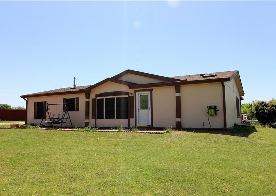 1st image of 398 Hogan Ln