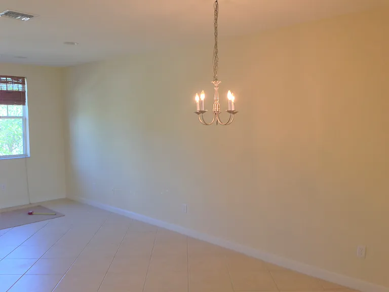 690 Amador Ln #2 — Photo 6