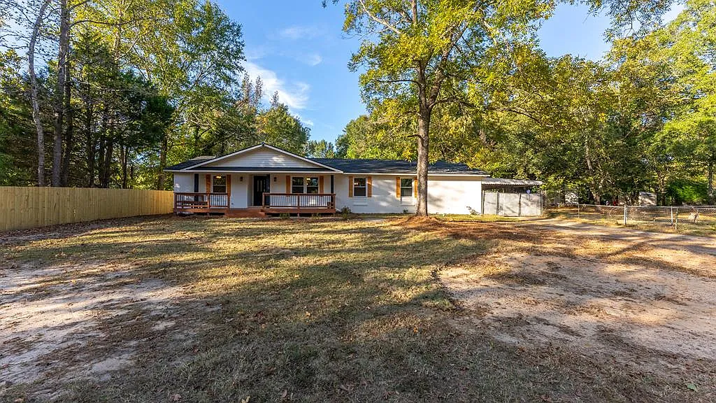 5335 Miller Rd photo 1
