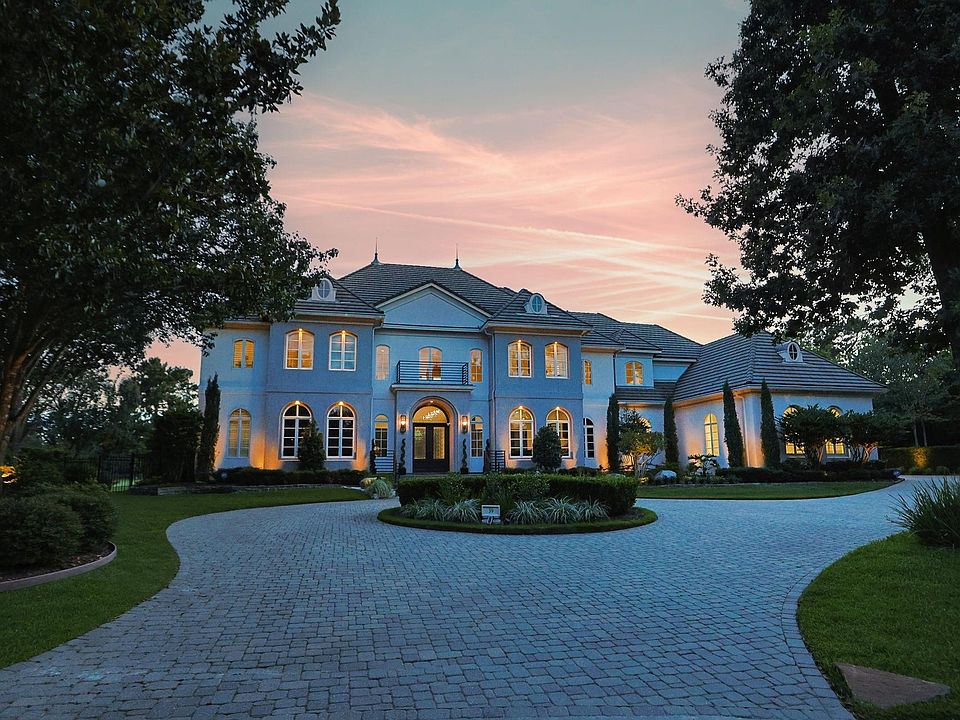 1st image of 39 Maymont Way