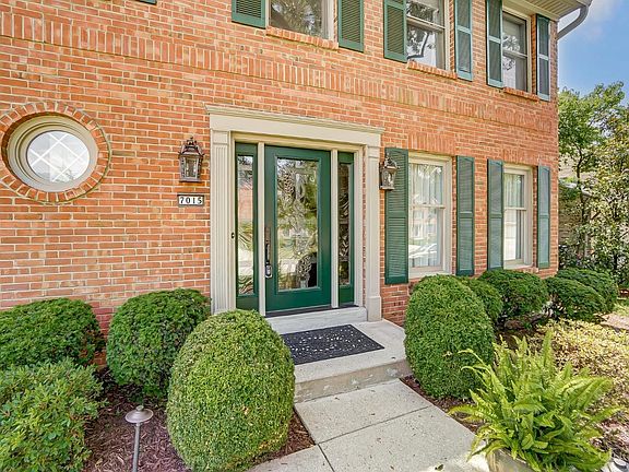 3rd image of 7015 Pinemill Dr