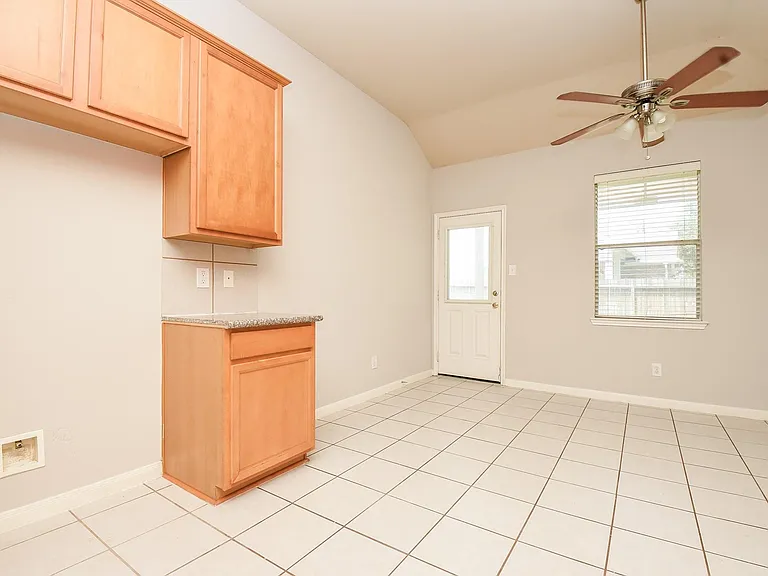 6014 Starbrook Creek Dr — Photo 12
