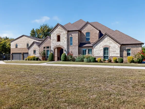4311 Powers Branch Dr, Midlothian, TX 76065