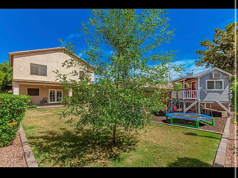 14744 N 132nd Dr — Photo 39