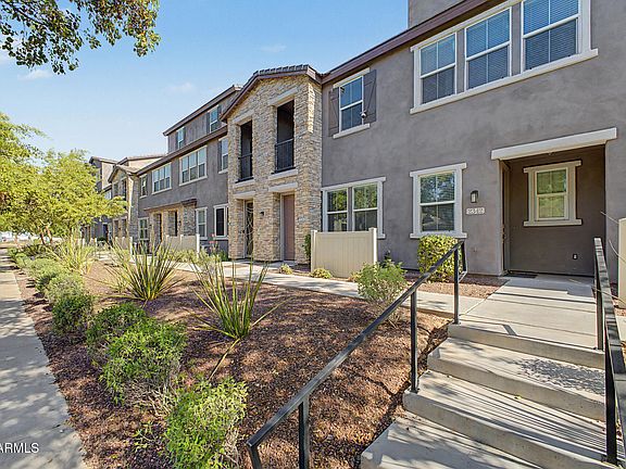 3rd image of 2344 E HIDALGO Avenue