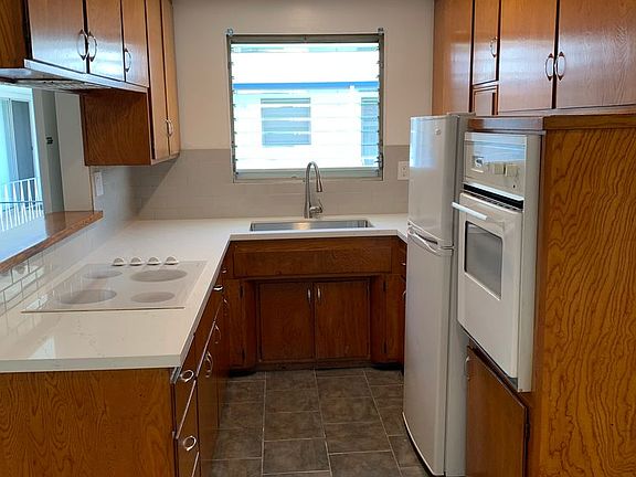 4th image of 3322 Mentone Ave APT 3