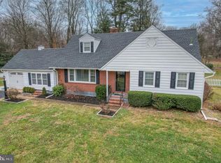 1 Oak Rd, Elkton, MD 21921