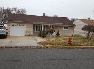 417 Hudson Blvd, Avenel, NJ 07001