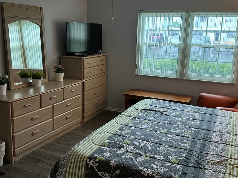 1706 Belleair Forest Dr #146 — Photo 8
