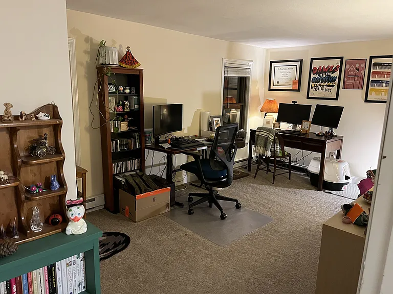 Second bedroom