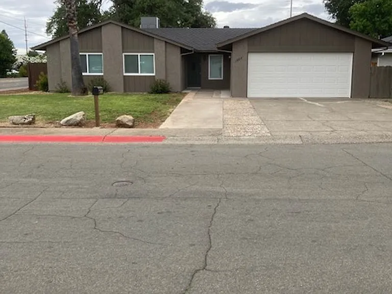 1988 Shasta Pines Way — Photo 35