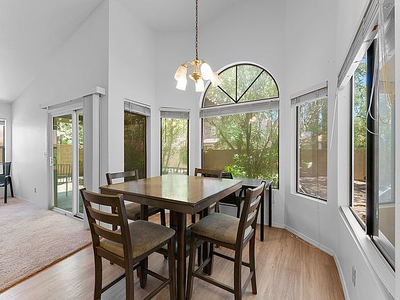3rd image of 430 S Jay St #17235823