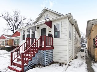 8305 44th St, Lyons, IL 60534
