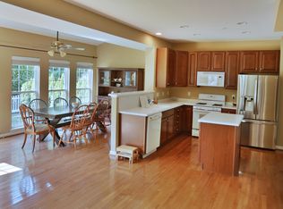 1002 Columbus Ave, Newtown Square, PA 19073