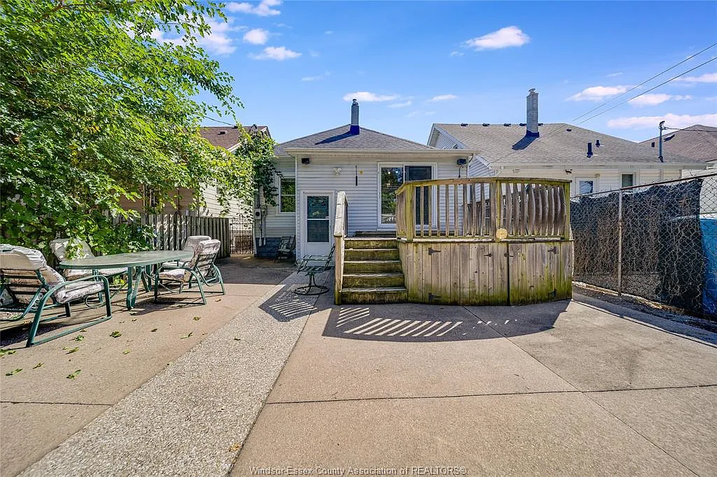2 bed, $1,700 — Photo 1