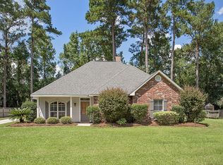 10377 Lone Pine Rd, Denham Springs, LA 70726