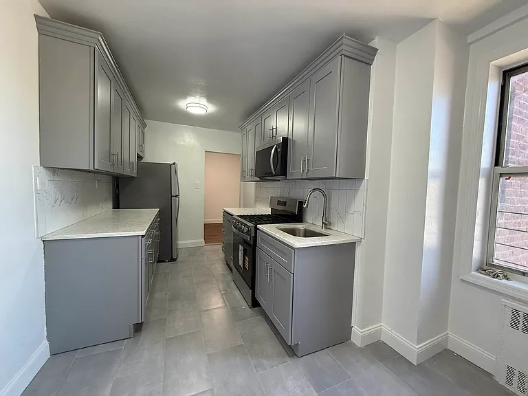 6510 108th St #3L — Photo 3