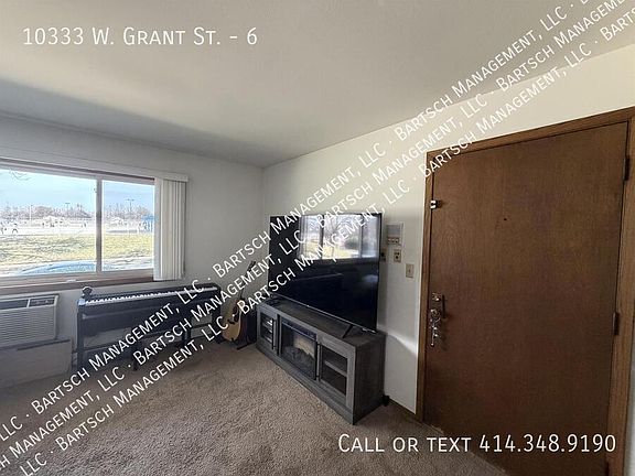 4th image of 10333 W Grant St #6