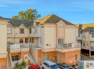 131 Adamecs Way, South Amboy, NJ 08879