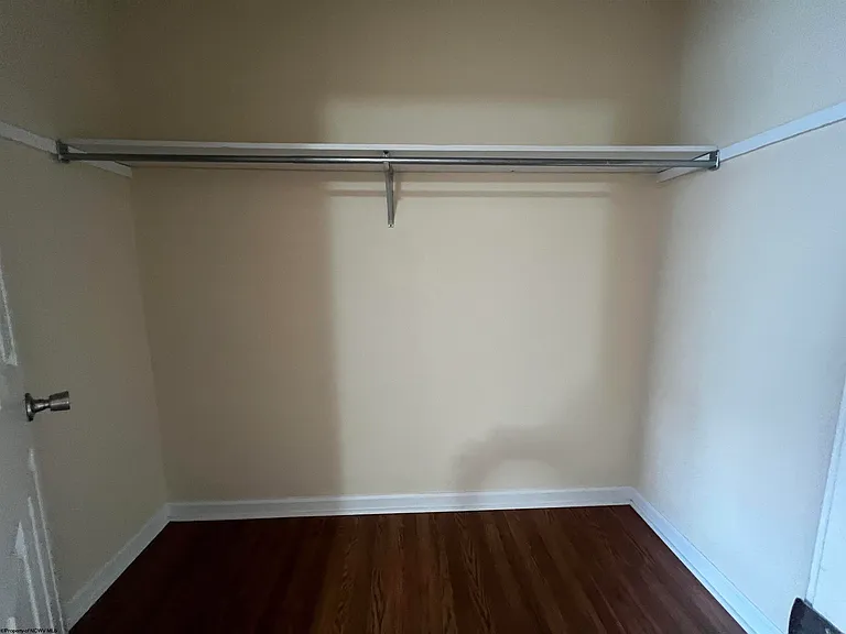 206 Stonegate Cir — Photo 13