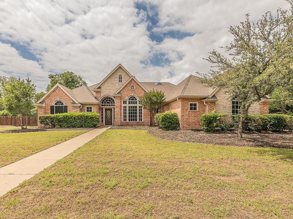 1st image of 104 Cedar Bluff Ct