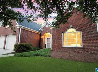2539 Mountain Cv, Birmingham, AL 35226