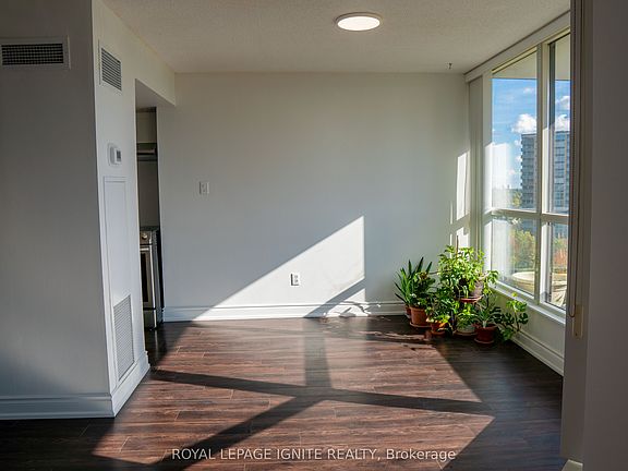 2nd image of 5 Rowntree Rd #1010