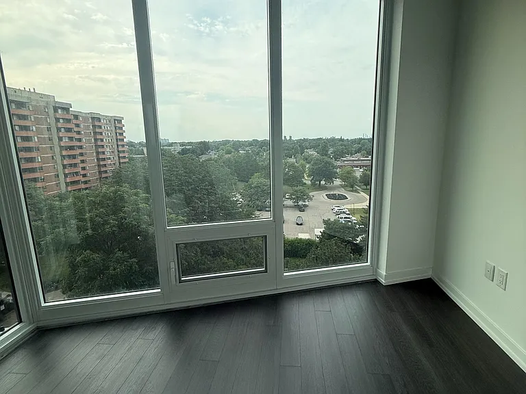 4010 Eglinton Ave W #803 — Photo 7