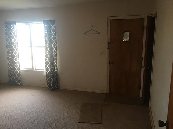 5th image of 11 Medina Ave