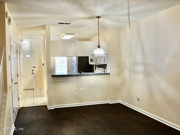4th image of 12311 Kensington Lakes Dr Unit 702