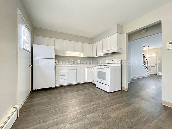 4th image of 2855 Taft Ave SW APT 5