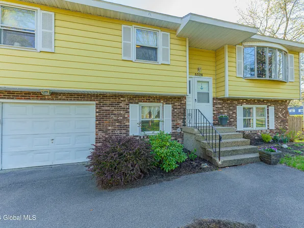 5028 Juniper Lane, Guilderland, NY 12303