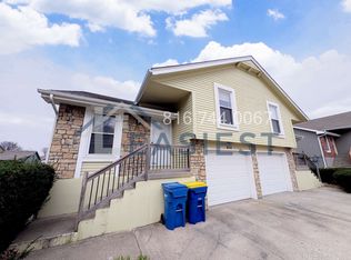 437 Lee Dr, Liberty, MO 64068