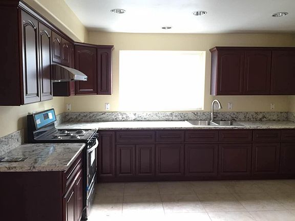 4th image of 7044 Vassar Ave Unit 2