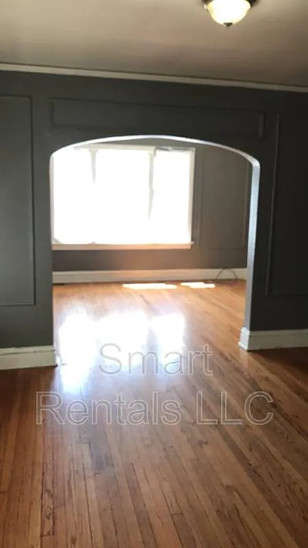 1 bed, 1.0 bath, 800 sqft, $649 — Photo 2