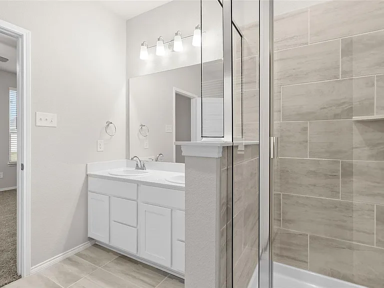 5953 Revere Dr — Photo 16