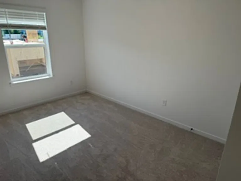1358 S Chester St #B — Photo 17