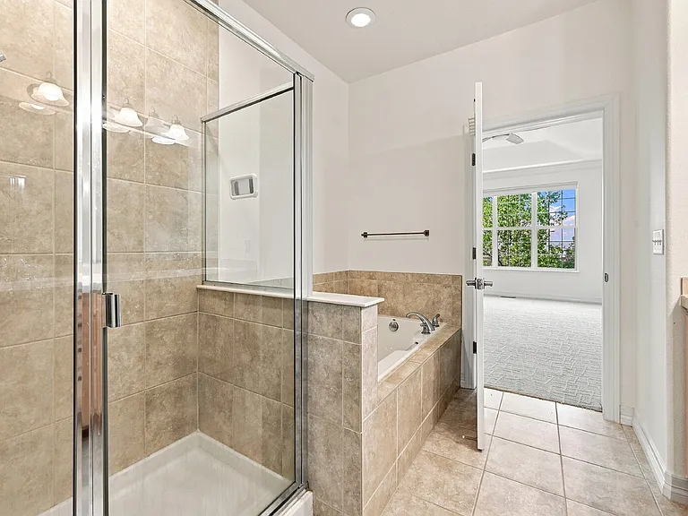 9217 Kornbrust Cir — Photo 19