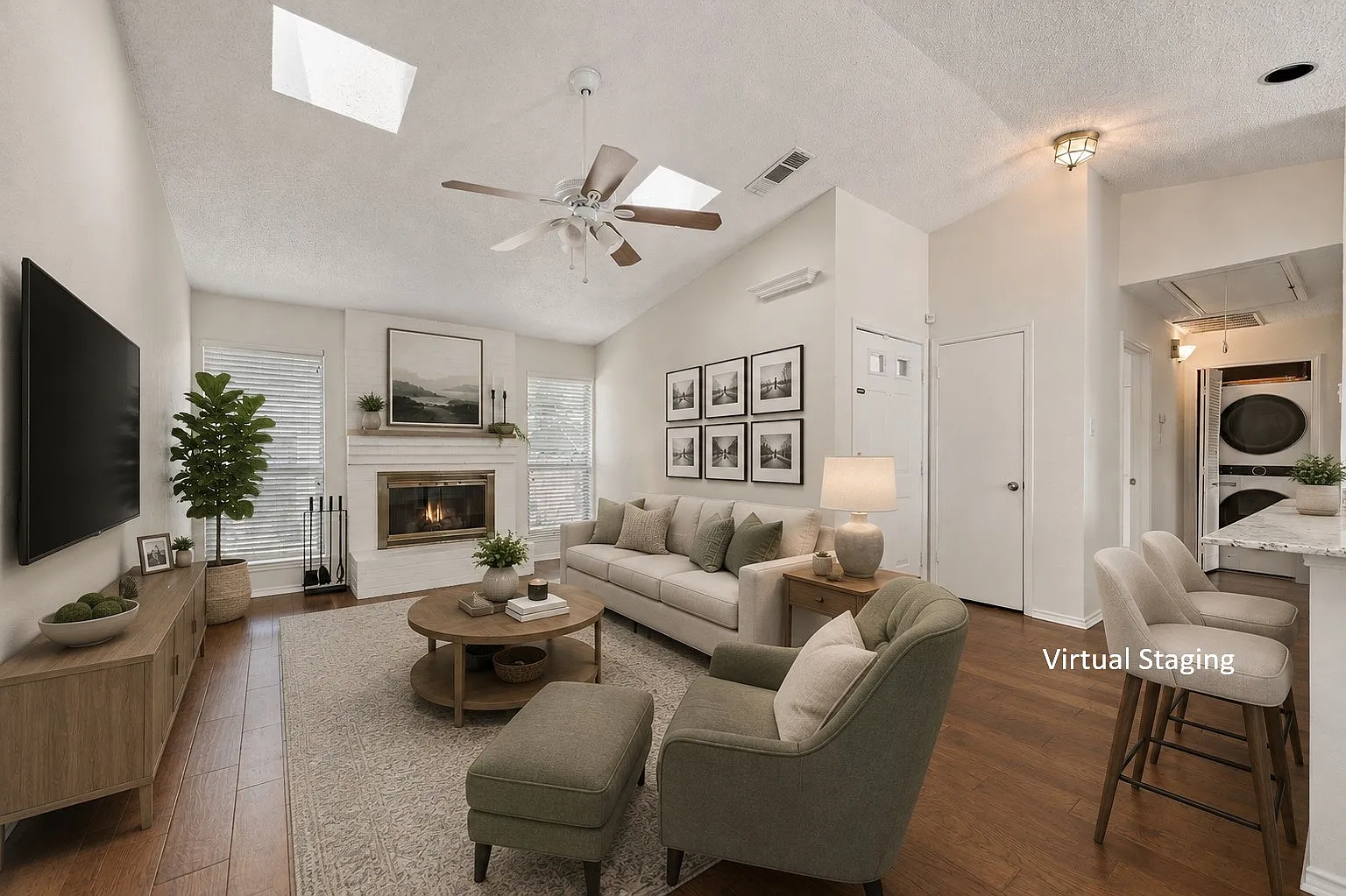 2 bed, 1083 sqft, $2,400 — Photo 3