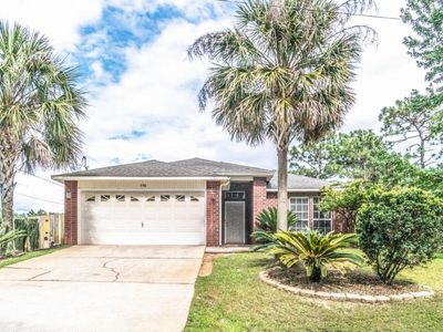 1996 Salamanca St, Navarre, FL, 32566