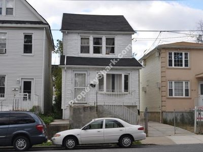 16005 111th Ave, Jamaica, NY, 11433