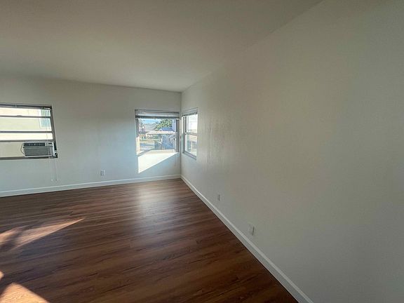 5th image of 1825 S Monterey St APT C