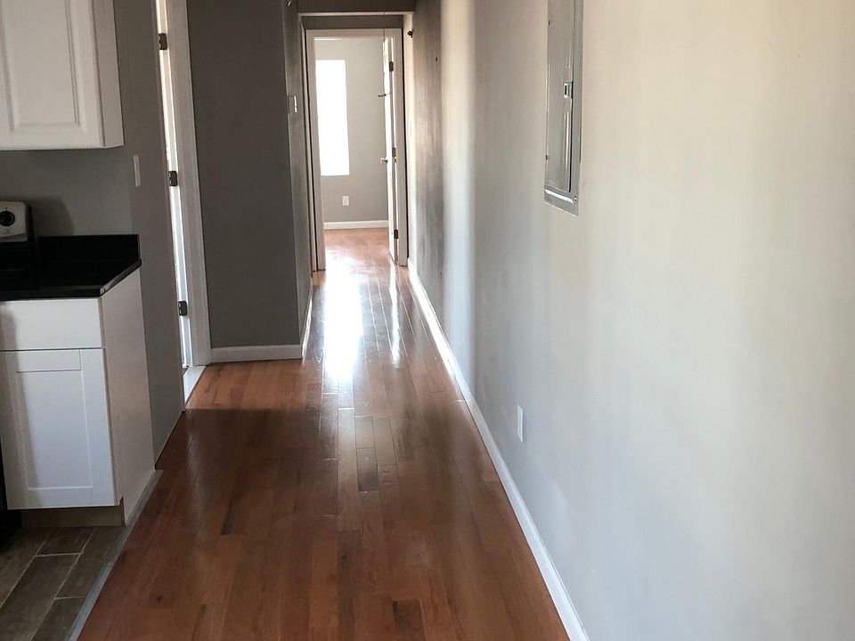 1st image of 1601 Parrish St Unit 1