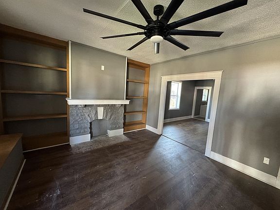 2nd image of 1547 E McLemore Ave