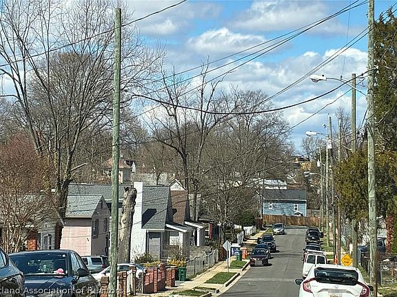 5th image of 511 68th St