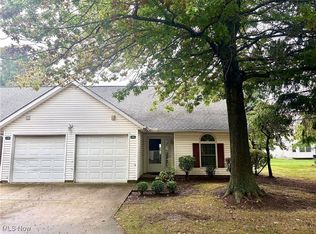 216 Harbor Ridge Ln, Painesville, OH 44077