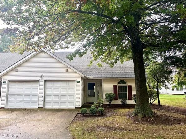 216 Harbor Ridge Ln, Painesville, OH 44077
