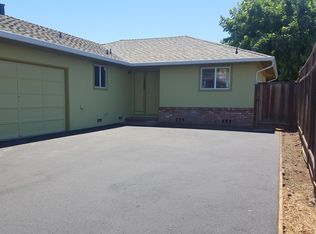 1220 Gordon St, Redwood City, CA 94061