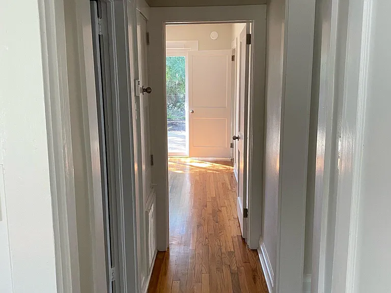 14 Mohawk St — Photo 13