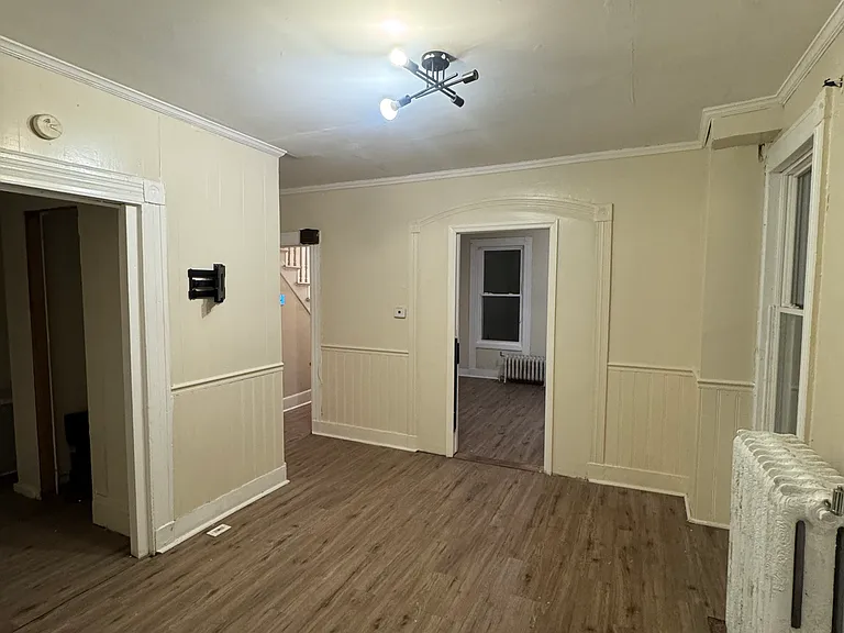 18 Woolsey St — Photo 5